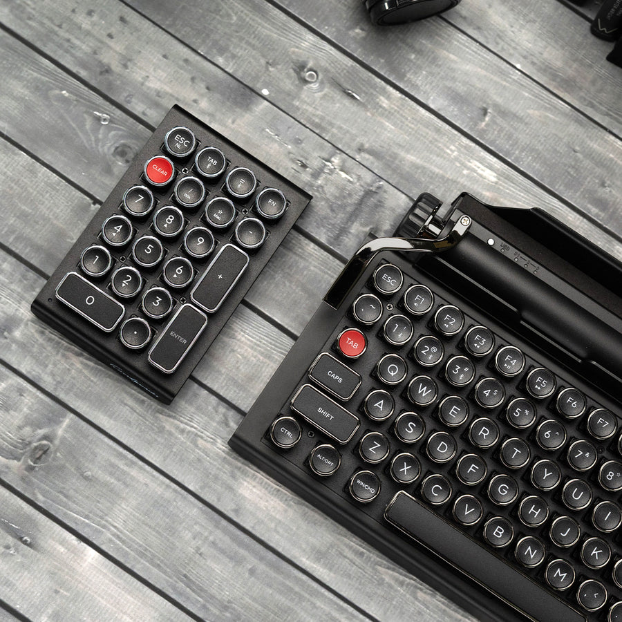 BUNDLE ANNIVERSARY EDITION QWERKYWRITER® US + NUMKEY + WRIST REST