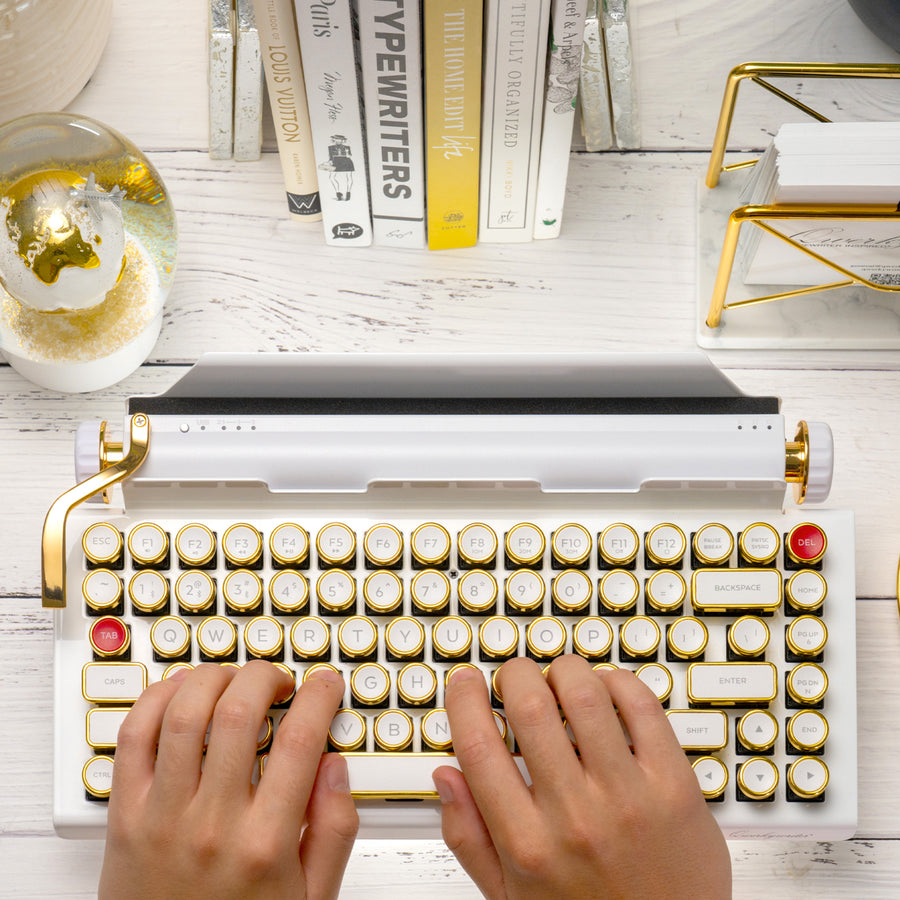 WHITE GOLD SIGNATURE QWERKYWRITER® US LAYOUT