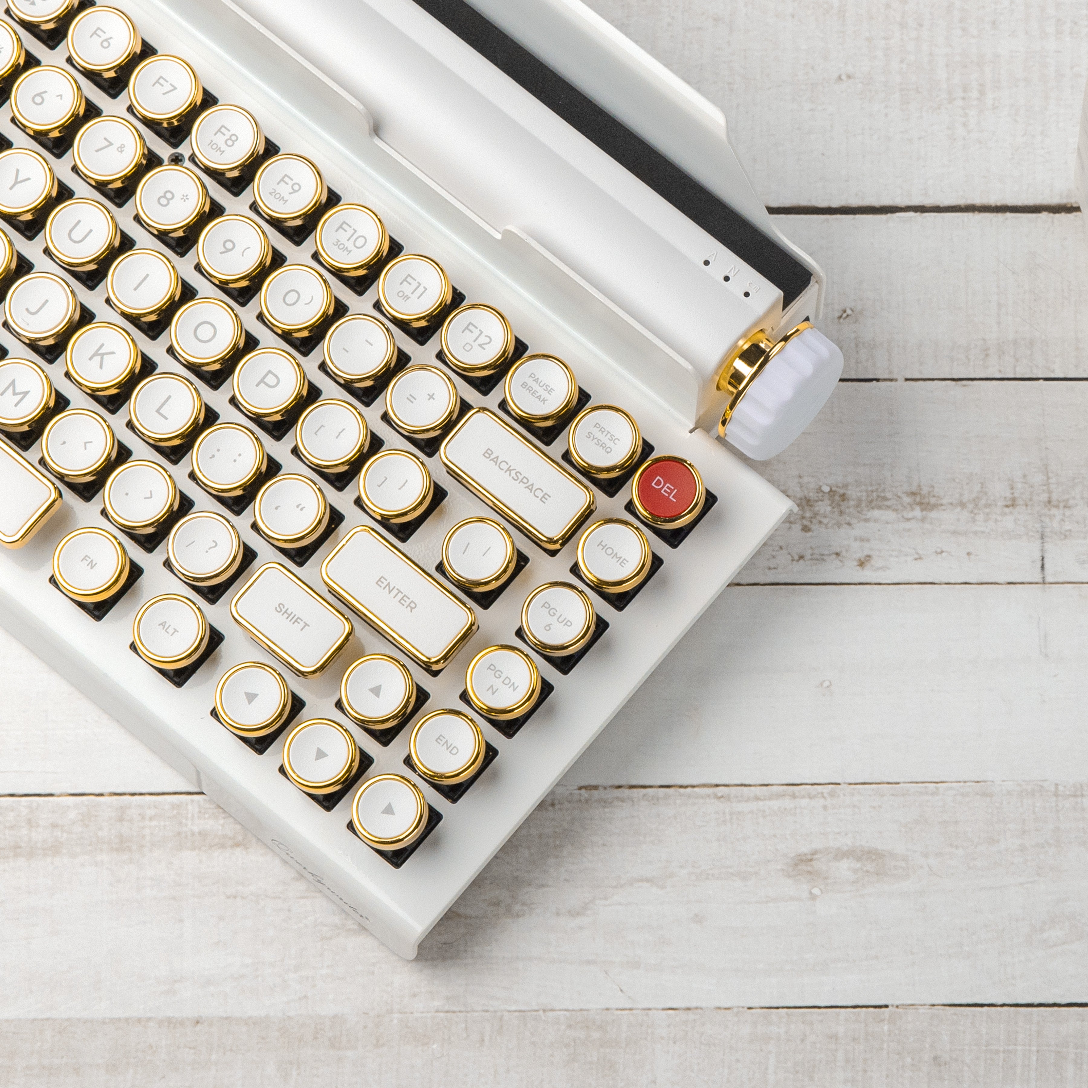 QWERKYWRITER ゴールド　タイプライターキーボード　ストア限定 BLACK GOLD QWERKYWRITER® US Layout Limited Store Exclusive