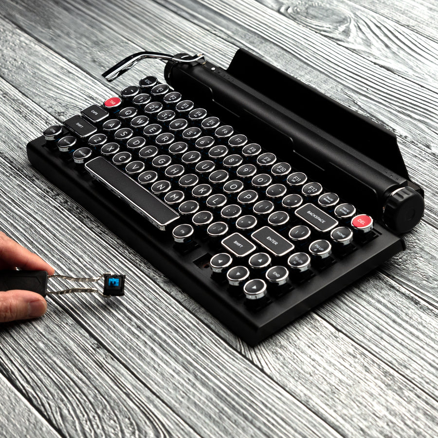 BLACK CHROME QWERKYWRITER® INTERNATIONAL VERSION HOT SWAP EDITION