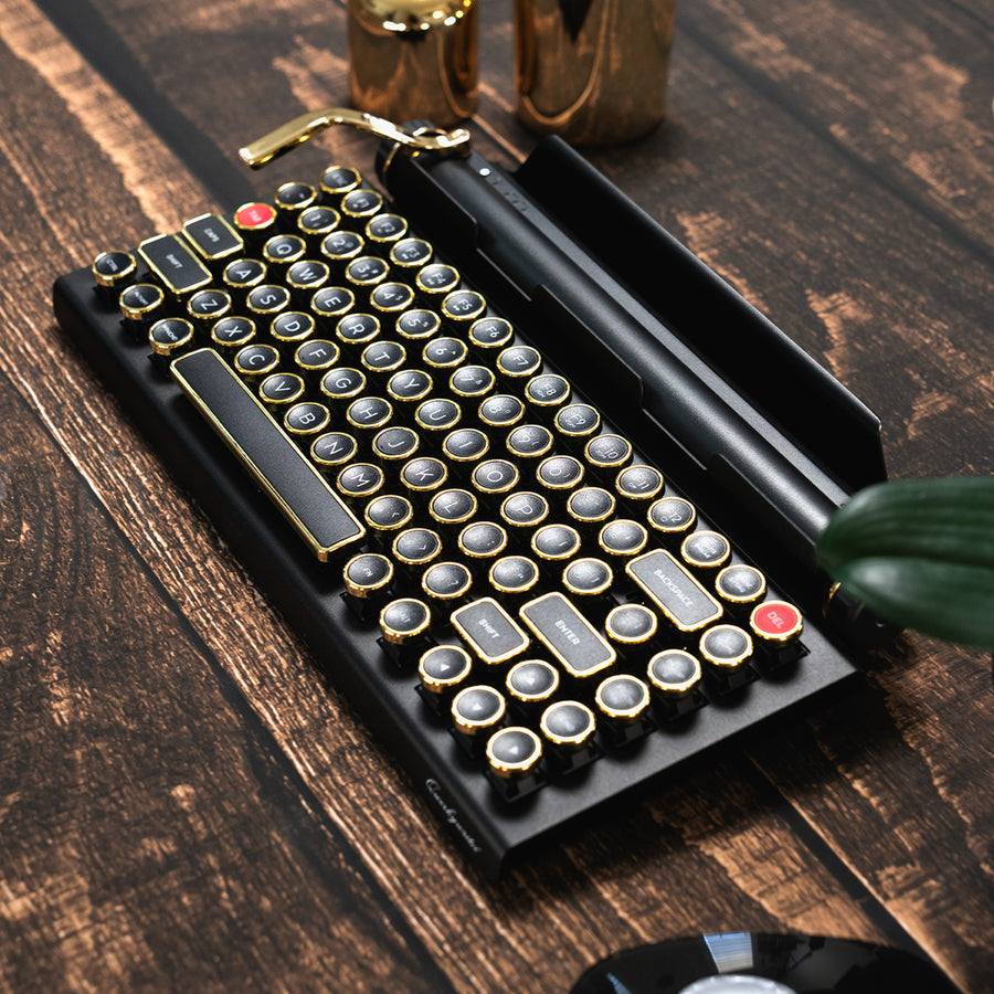 BLACK GOLD QWERKYWRITER® US Layout Limited Store Exclusive