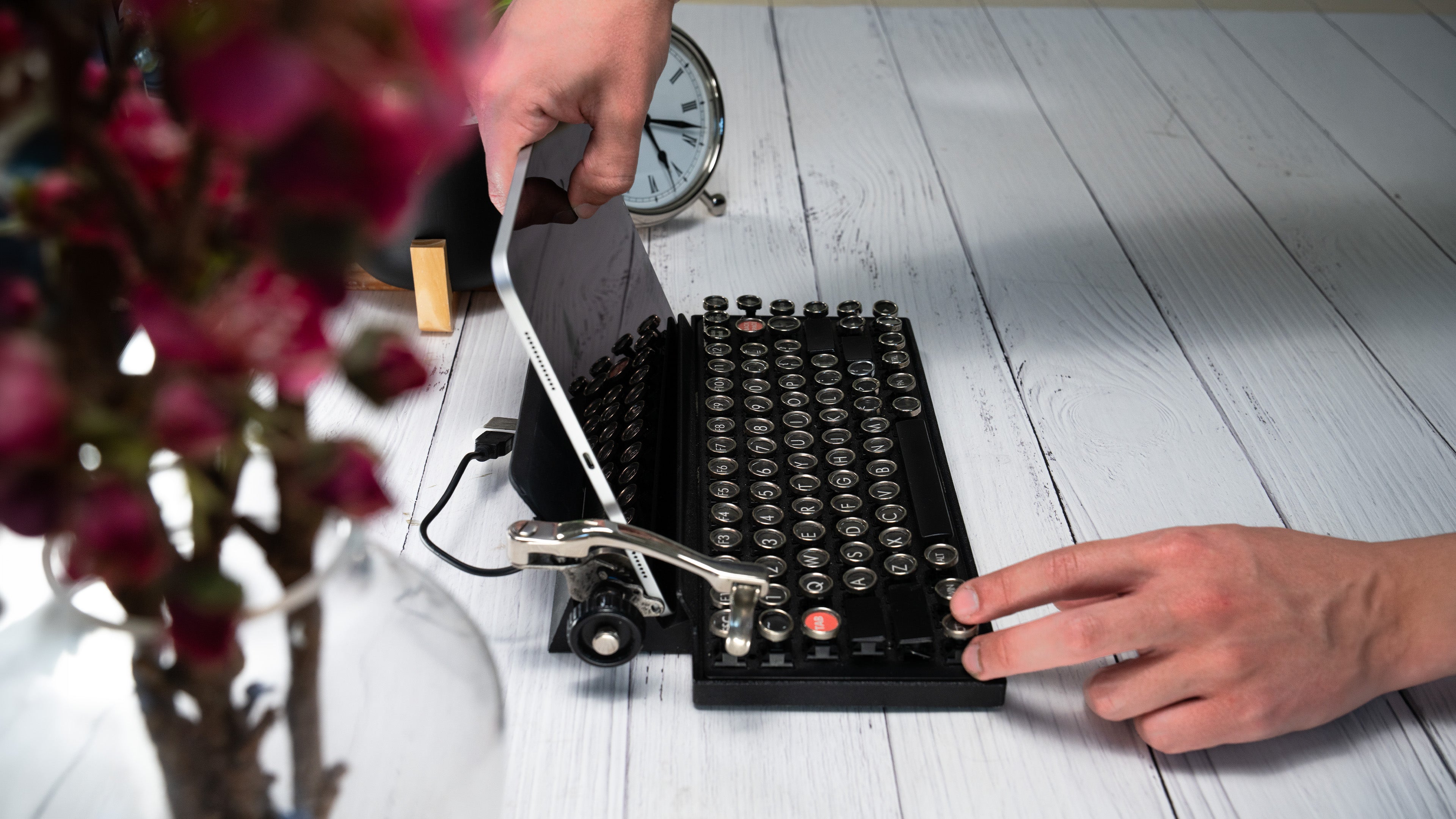 Qwerkywriter Kickstarter 2014 Prototype Successfully Funded The Original Typewriter Inspired Mechanical Keyboard