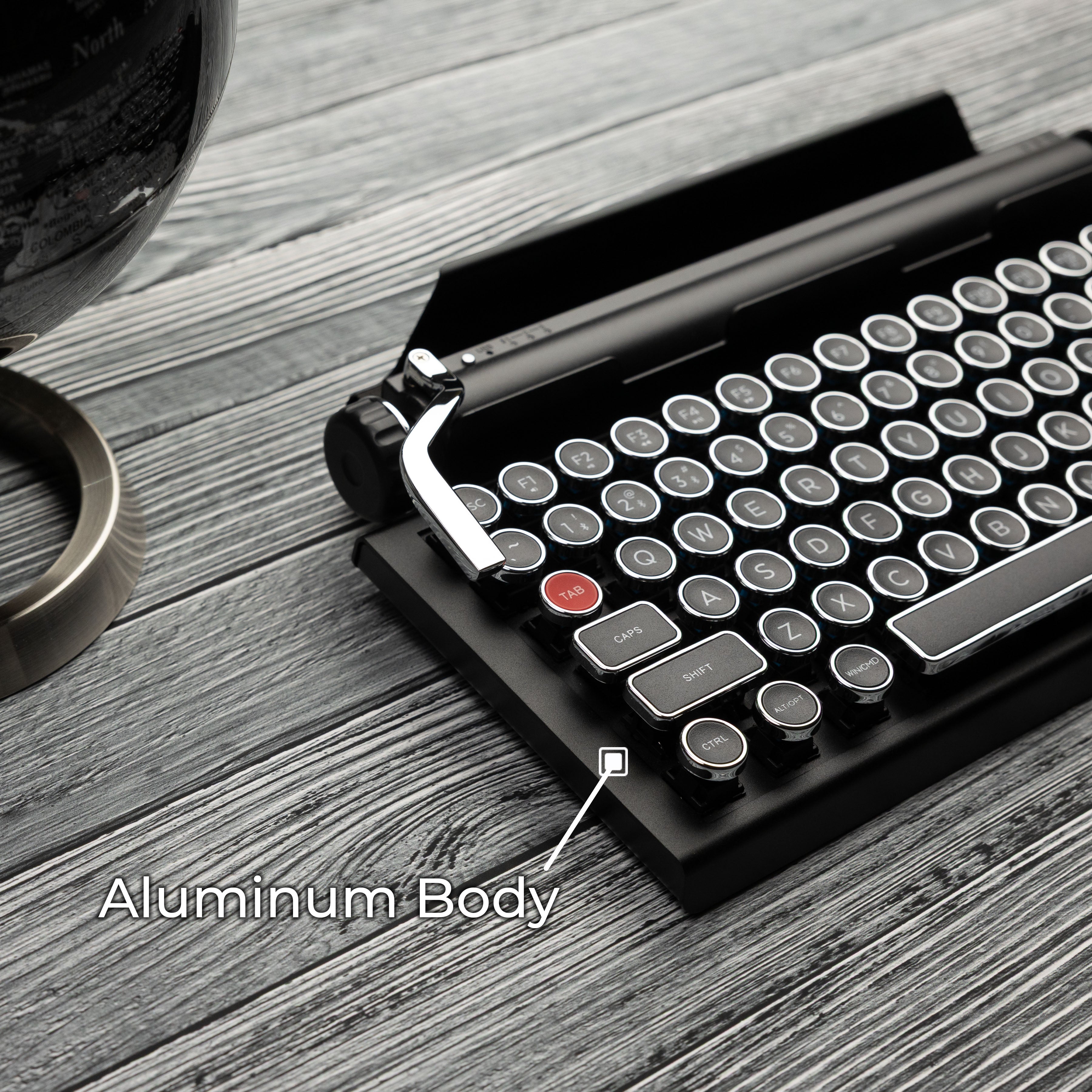 QWERKYWRITER® 2 Black Chrome Edition | Retro Typewriter Mechanical