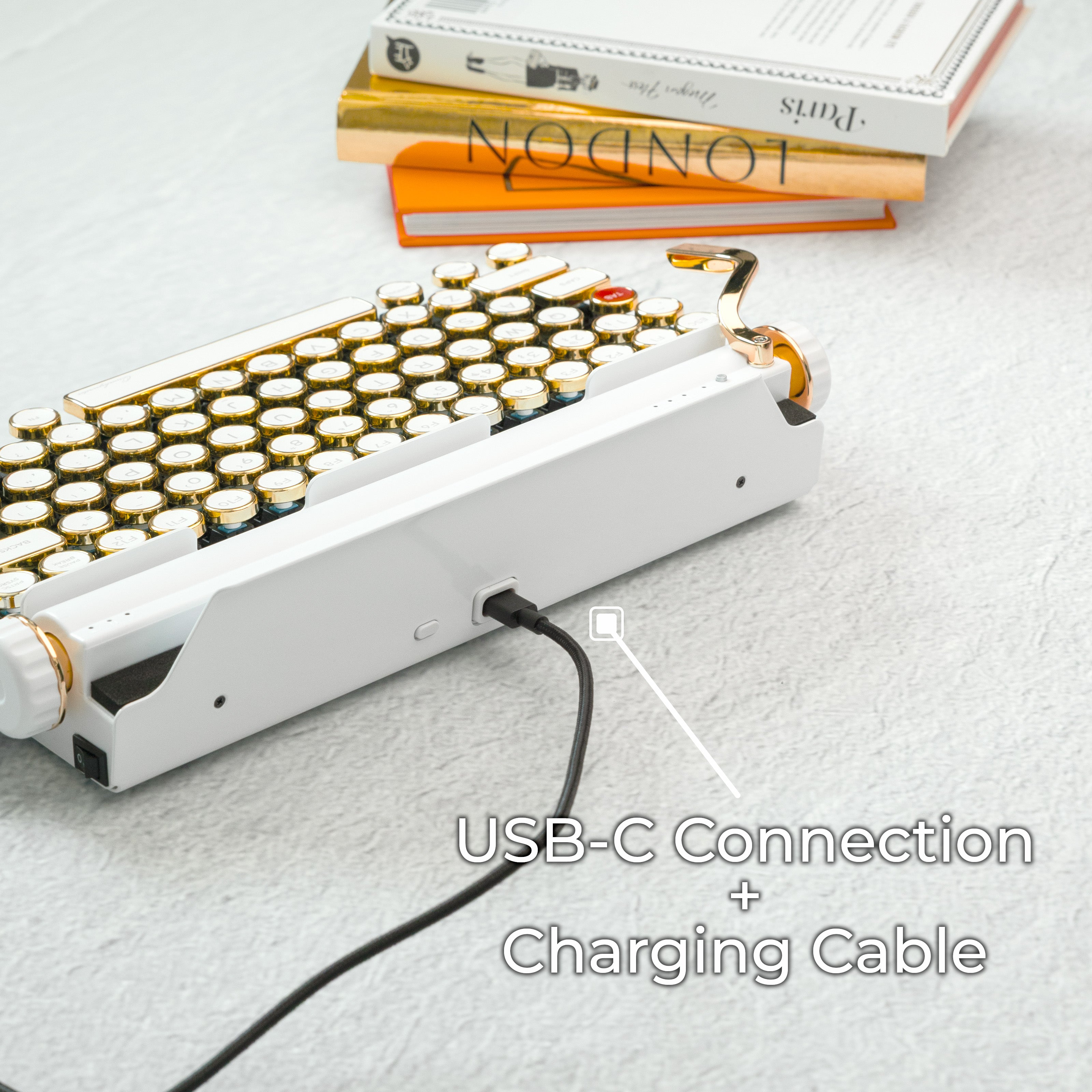 QWERKYWRITER® 2 White Gold Edition | Retro Typewriter Mechanical